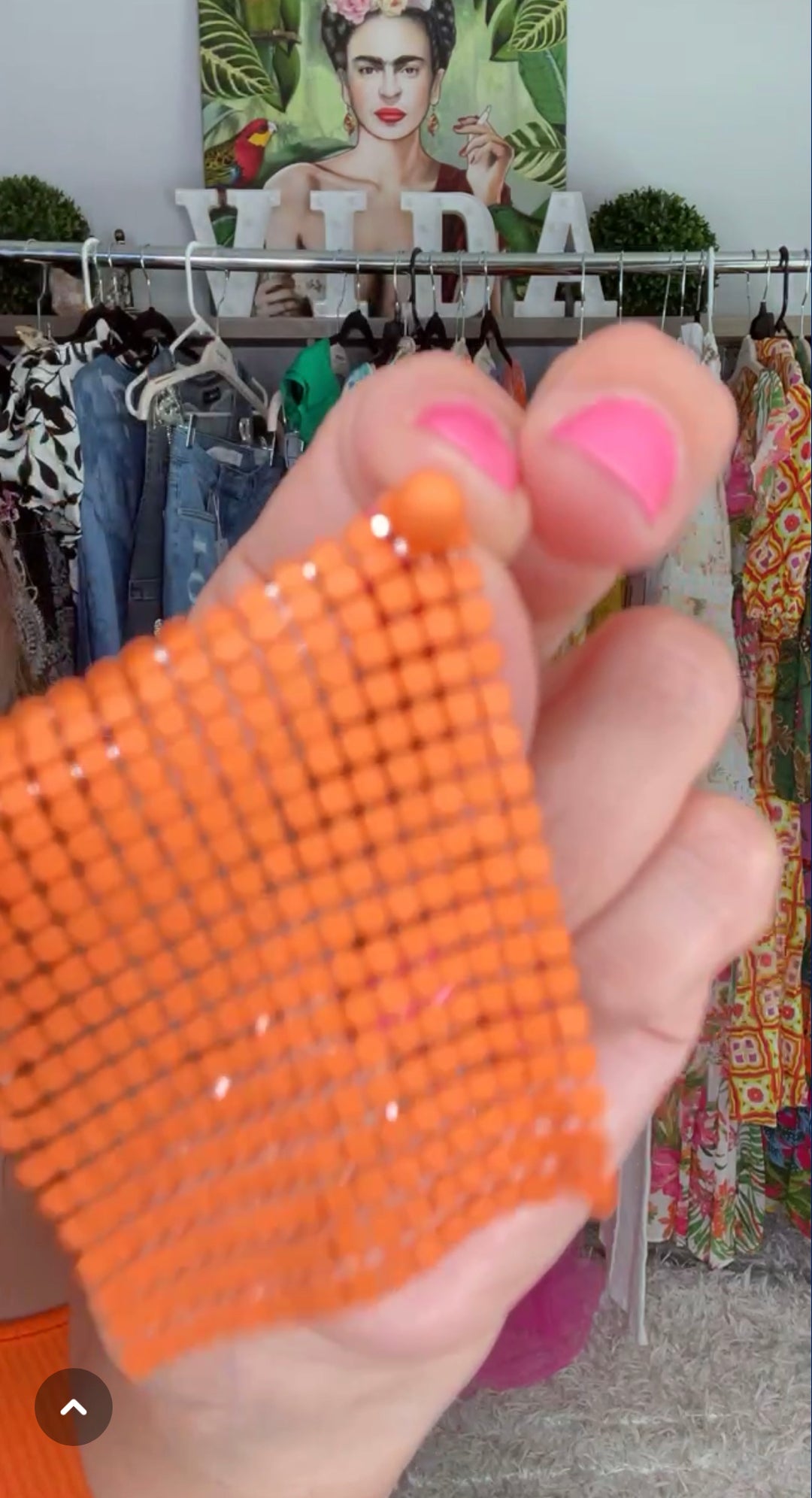 Arete Naranja Cadena 80s (#185)