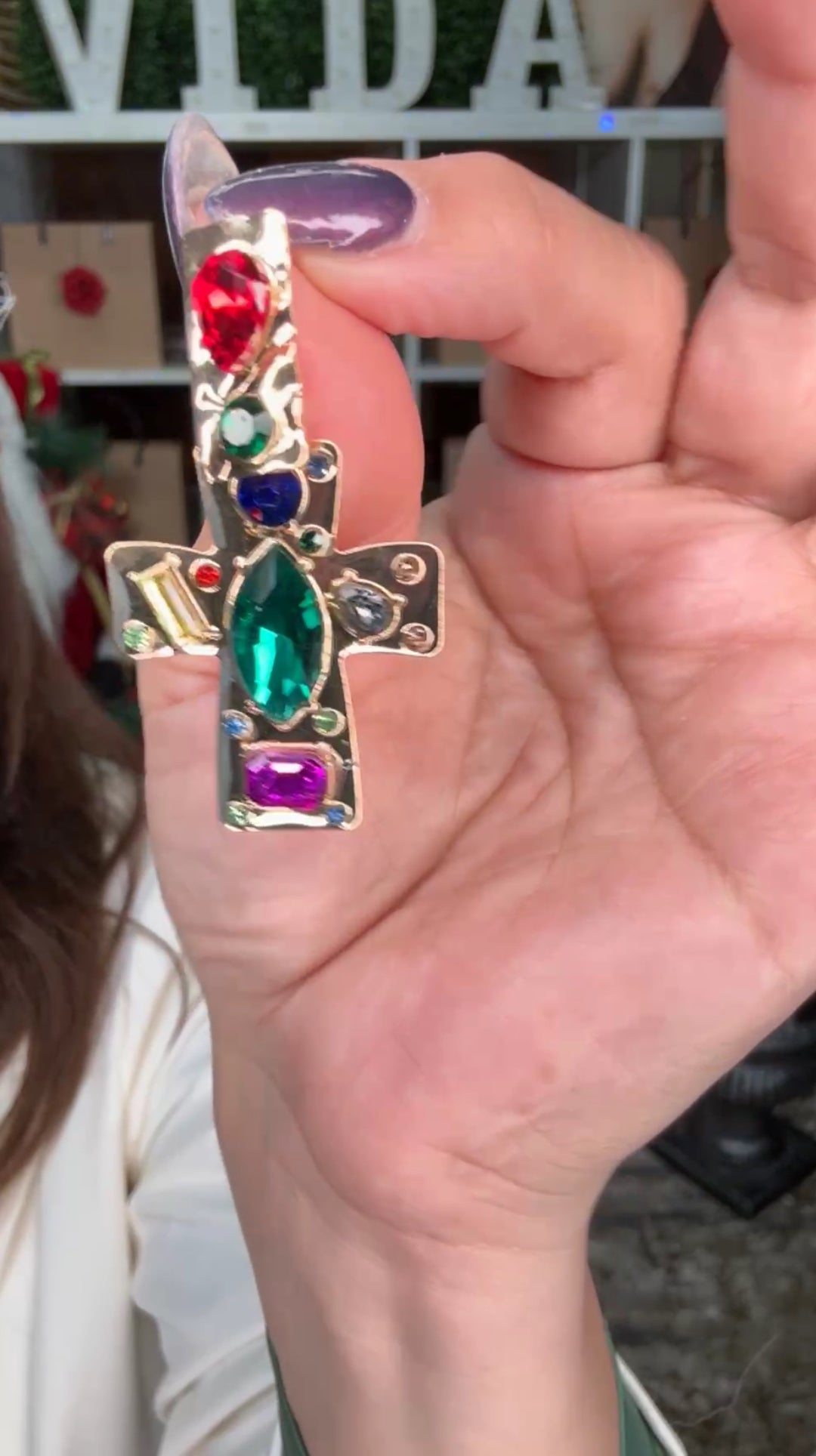Arete Dorado Cruz Multi Color Stones (#100)