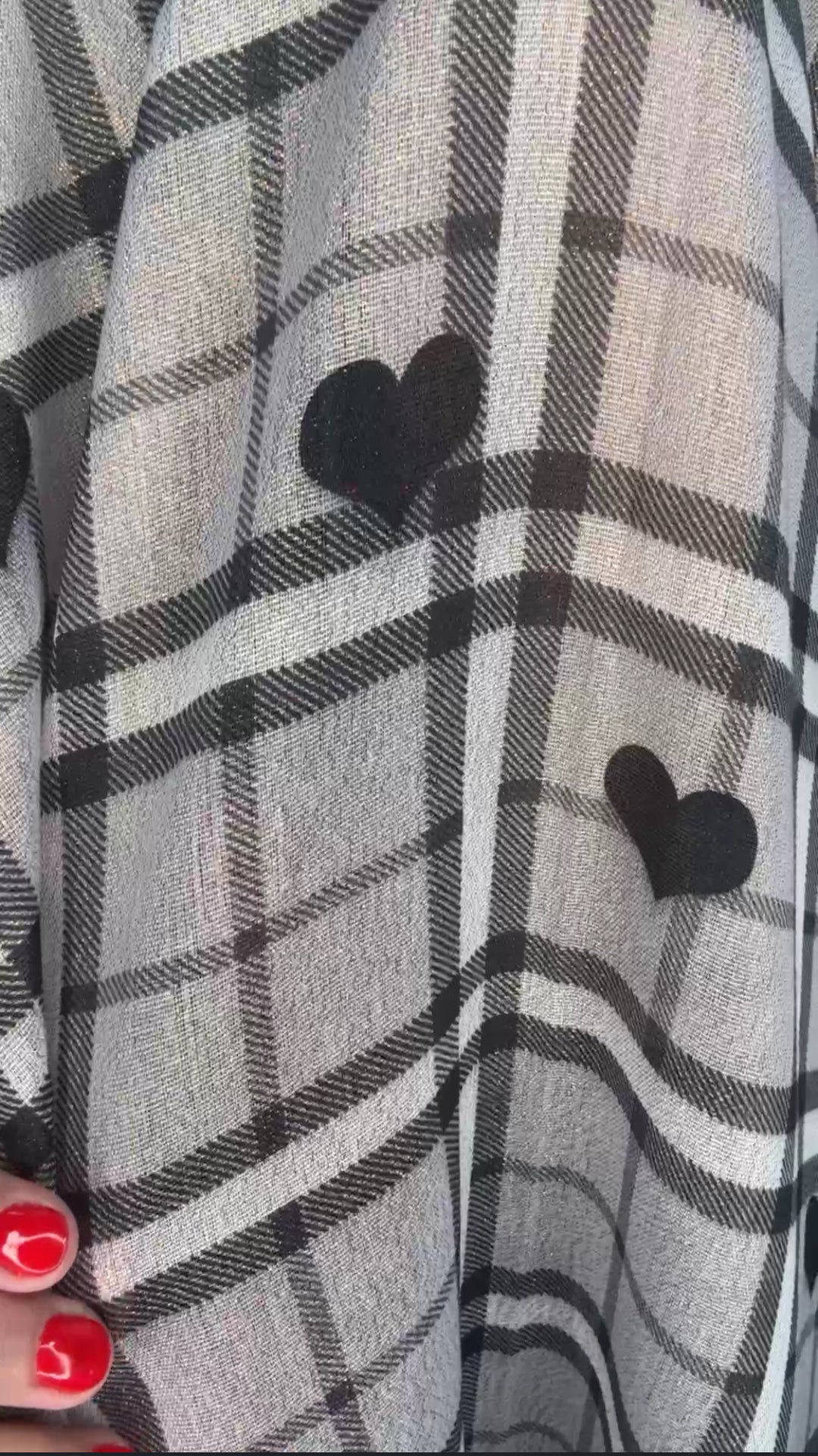 Shawl Rose Gold Corazon Negro BB (#290)