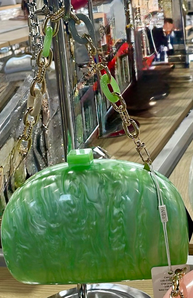 Bolsa Verde Menta Nacarada Ovalada (#130)