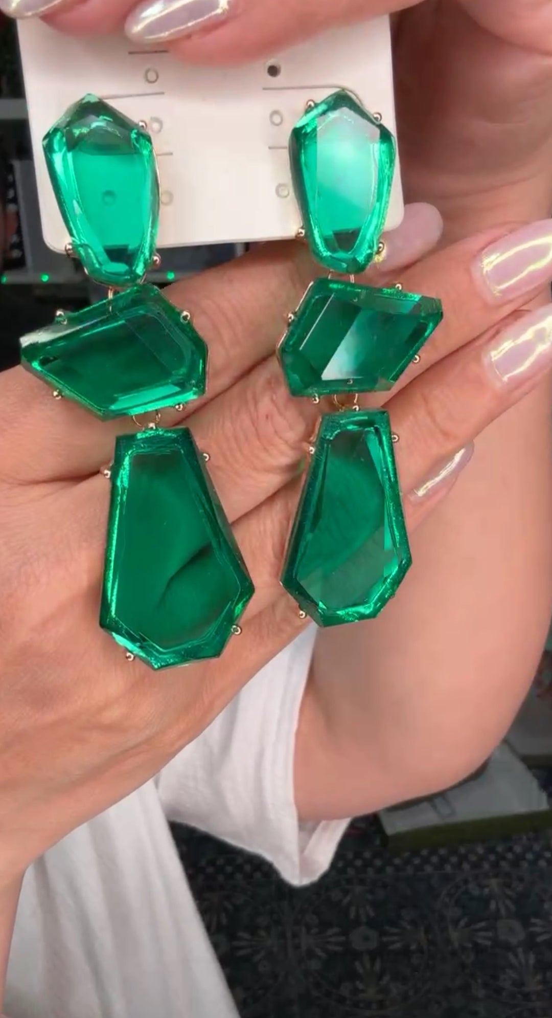 Arete verde y dorado 3 stones (#112)