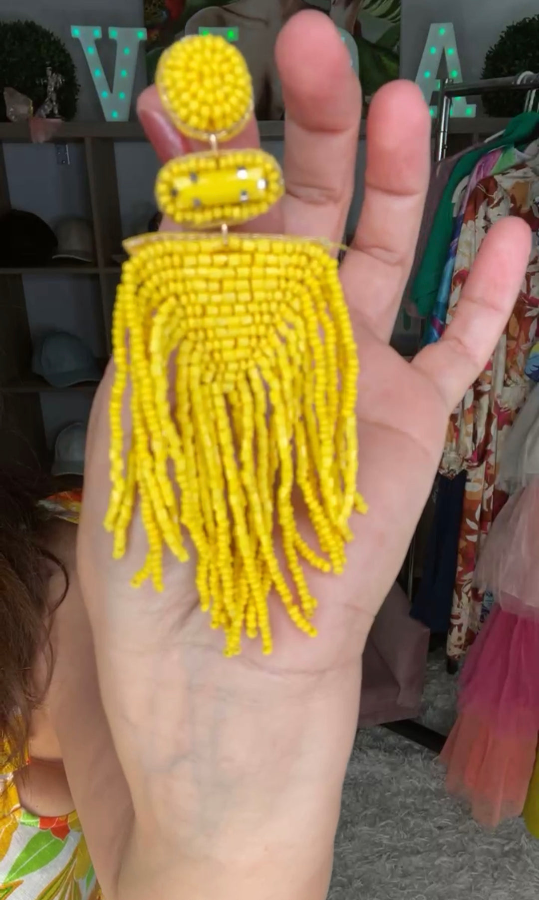 Arete Amarillo Arco Shakira y Canutillo (#100)