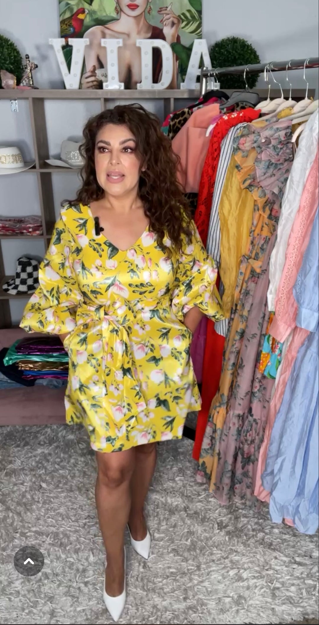 Vestido Amarillo Floral Tafetta Satinada Princesa (#218)