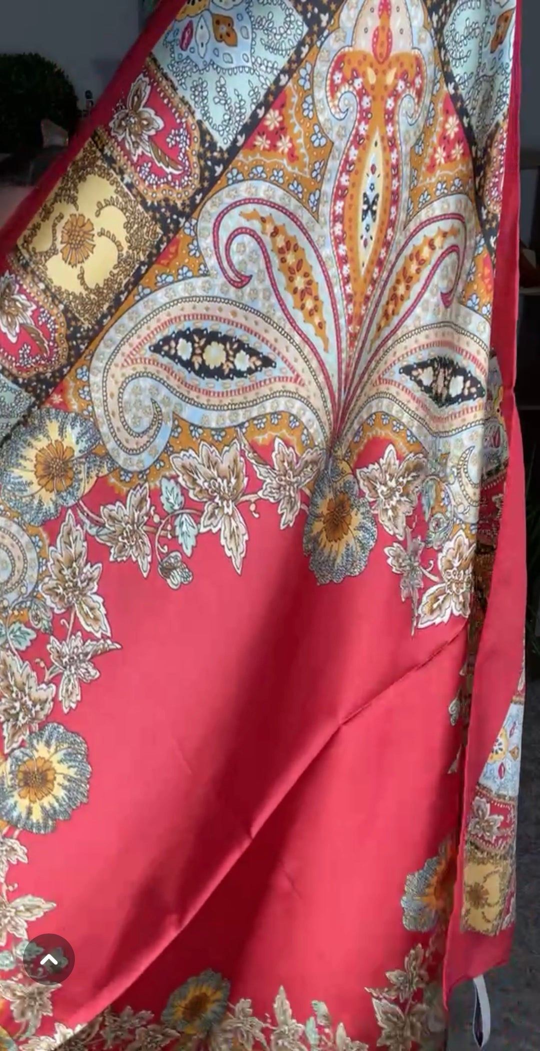 Mascada Rojo con Paisley Tono 70's (#155)