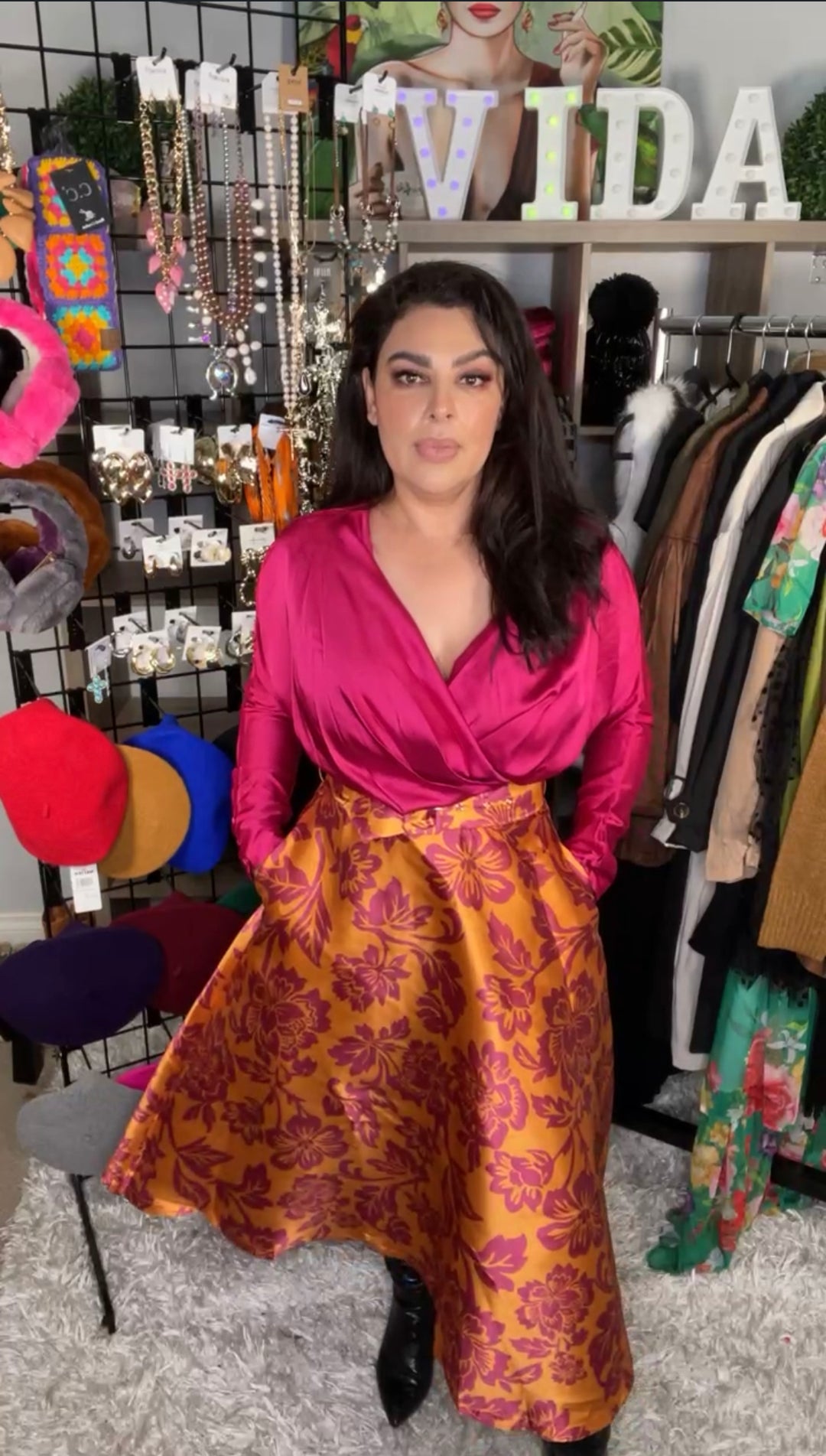 Falda Oro Flor Magenta Shantung Midi (#131)