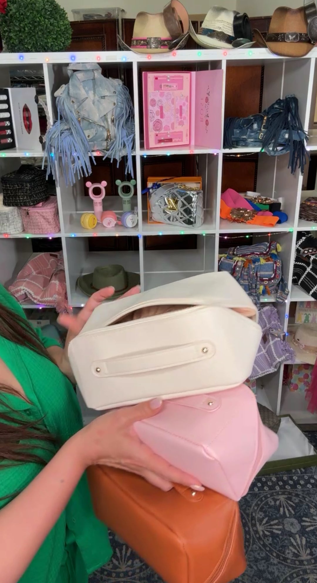 Bolsa beige para maquillaje (#135)