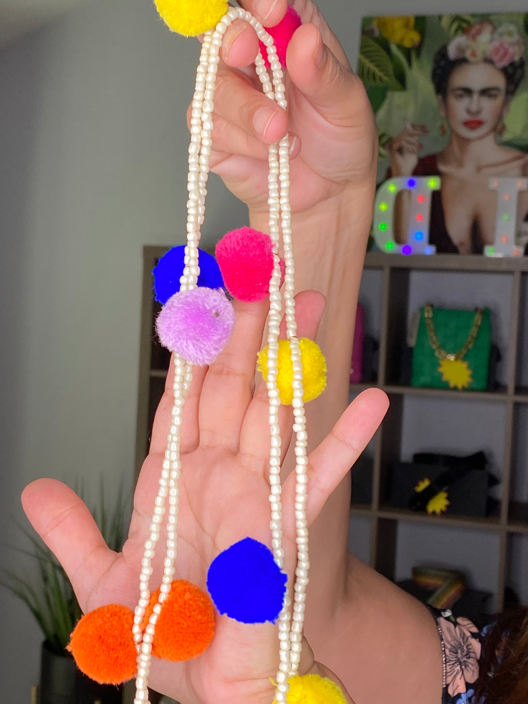 Collar Multi Pompones