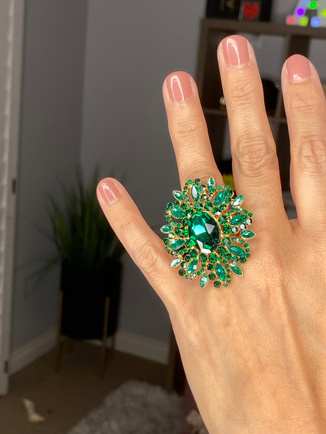 Anillo Verde Esmeralda Flor (#189)