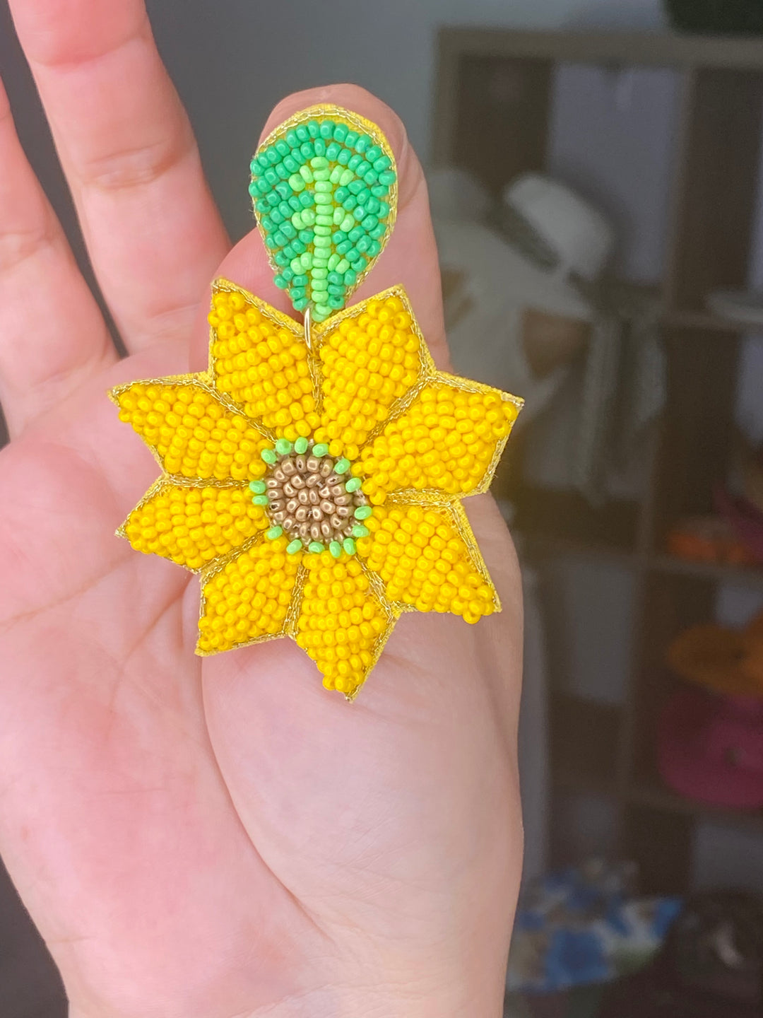 Arete Amarillo Flor Canutillo Indu (#242)