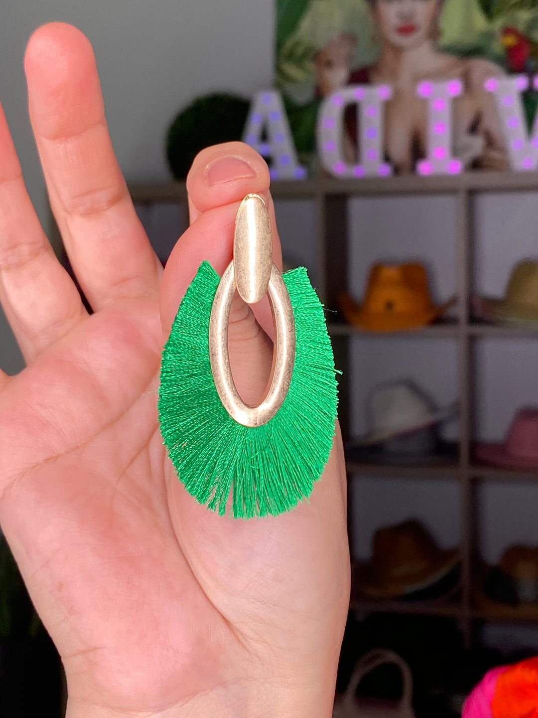 Arete Verde y Dorado Fringe (#103)
