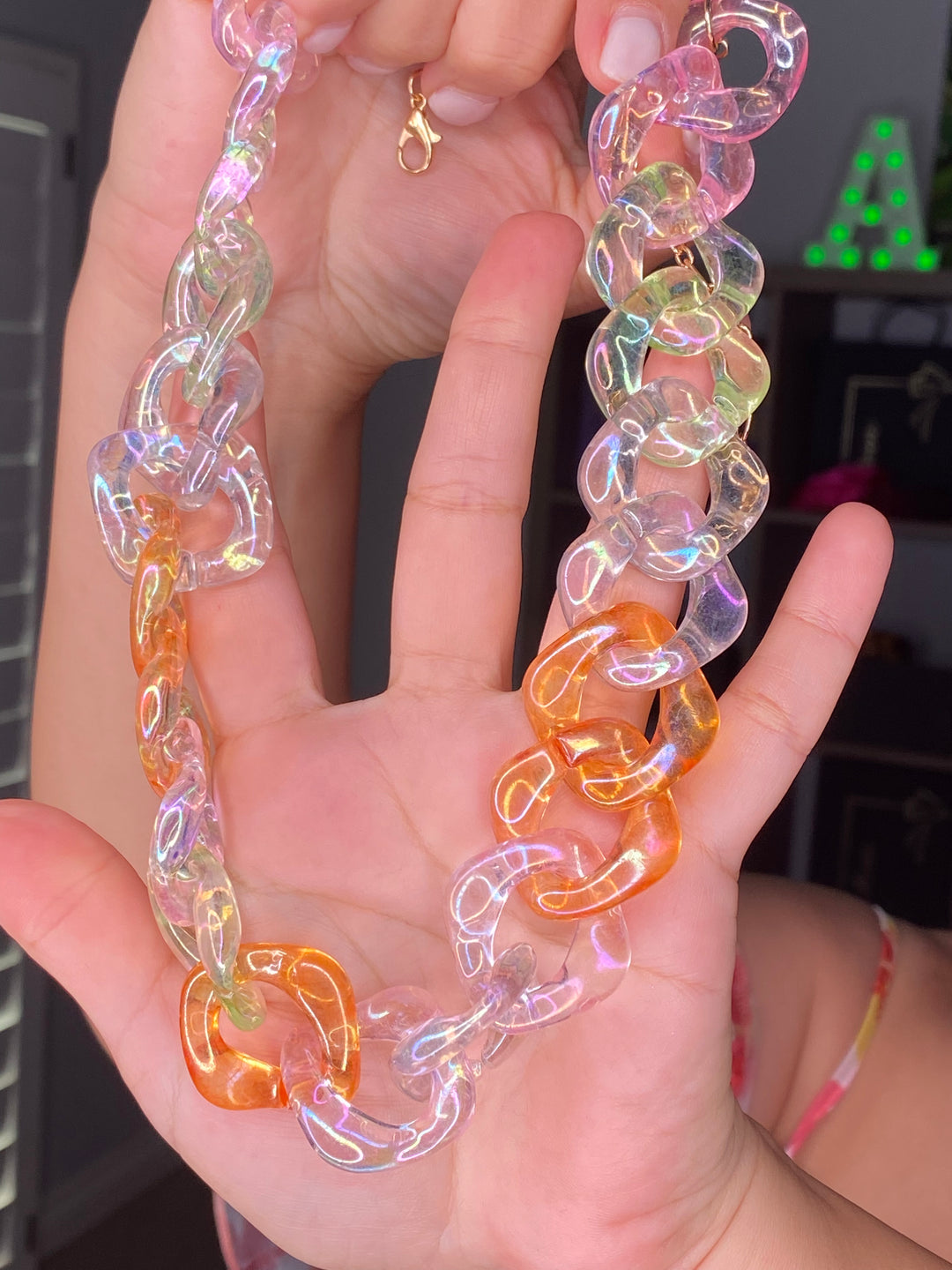 Collar Duraznos Cubana Clear (#105)