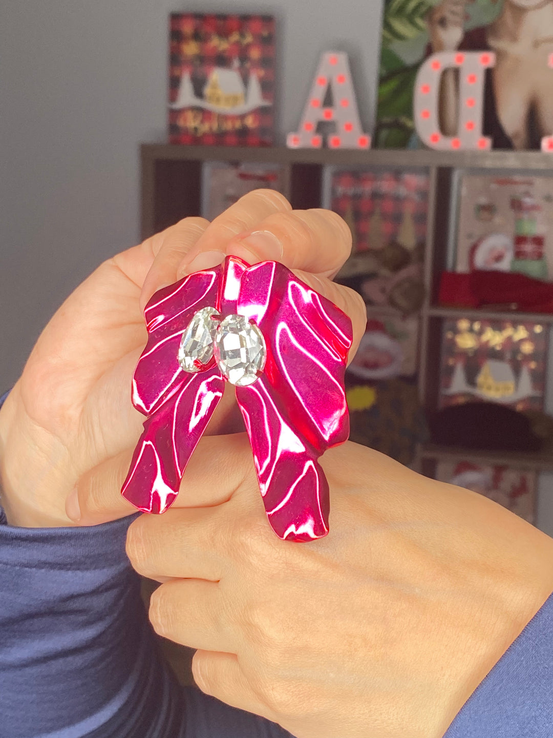 Arete Fushia Metalico Alas (#198)