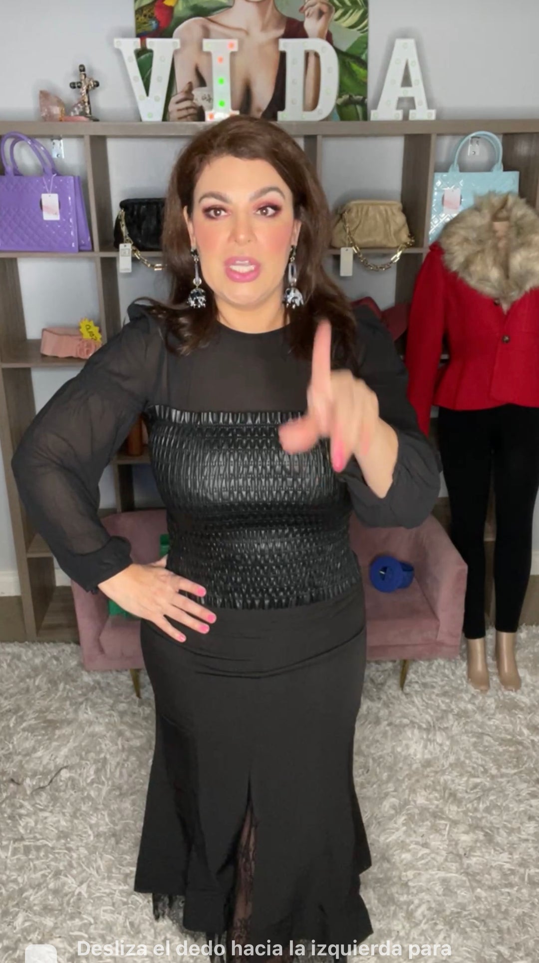 Falda Negra y Encaje Corte Sirena (#180)