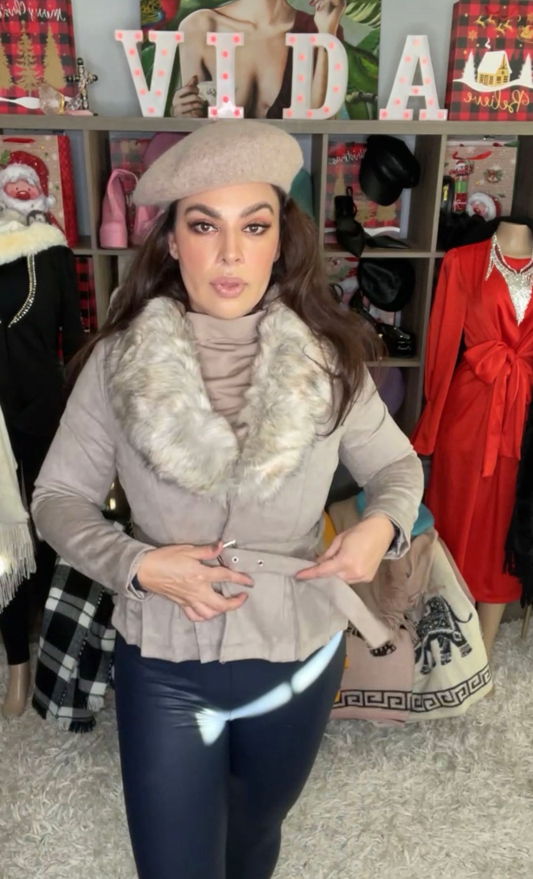 Chamarra Gris Peplum Fur (#153)