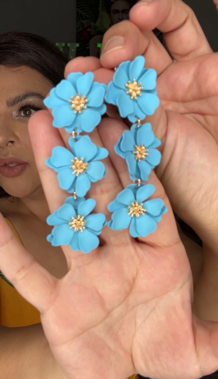 Arete Azul Flores (#112)