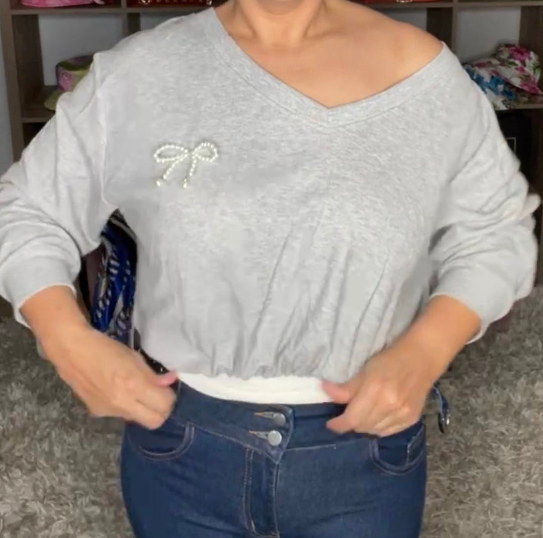 Blusa Sweater Gris Blusa Blanca Fondo (#193)