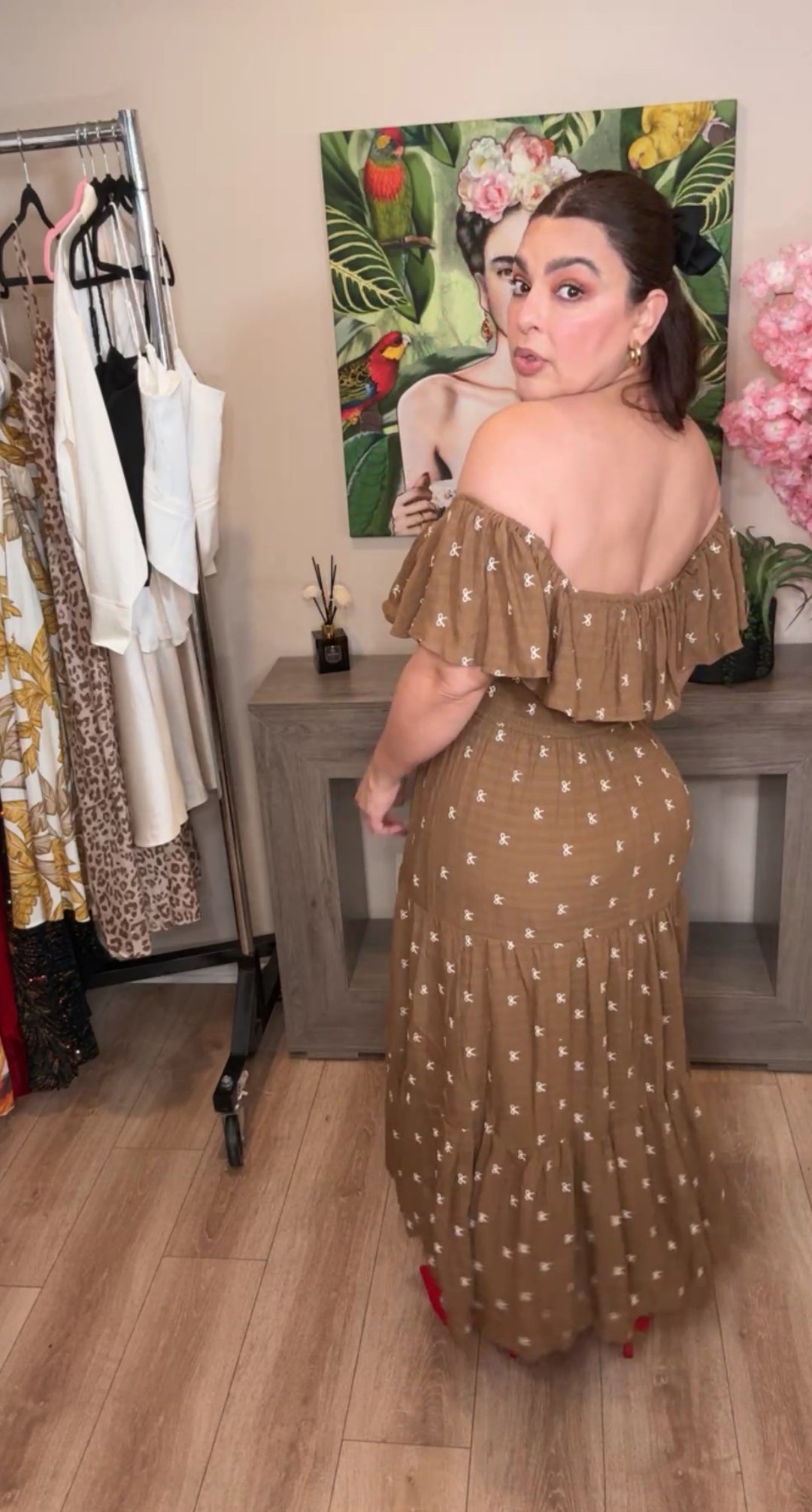 Vestido Cafe Moños Beige Bordados Midi (#151)