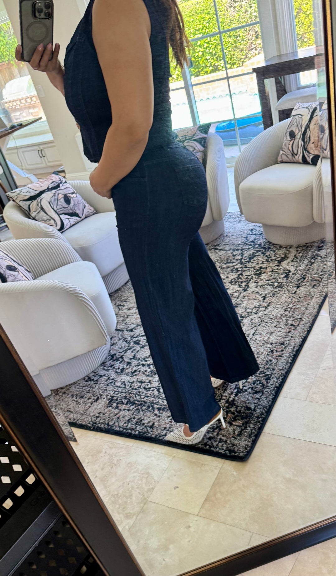 Set Azul Mezclilla Chaleco Boton Pedreria y Pantalon Cintura Alta con Cinto (