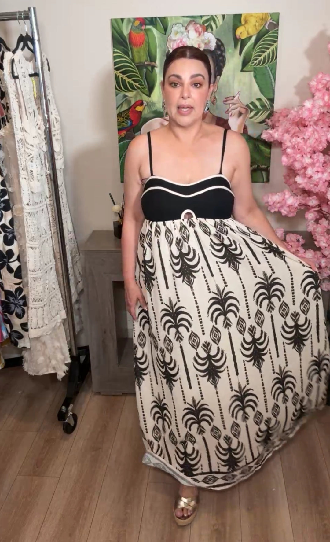 Vestido Crema Con Negro Trenza Al Busto Y Palmeras Maxi (#130)