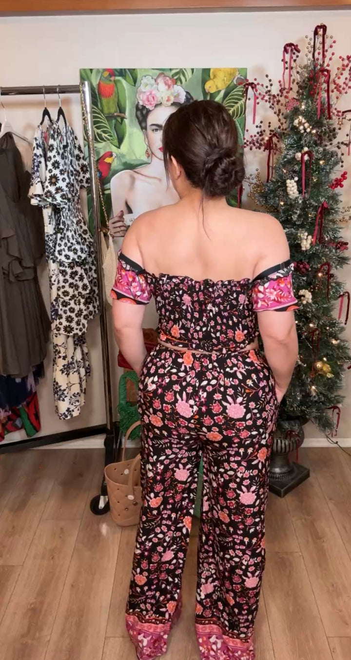 Set Negro y Fuschia Floral Pantalon y Top (#167)