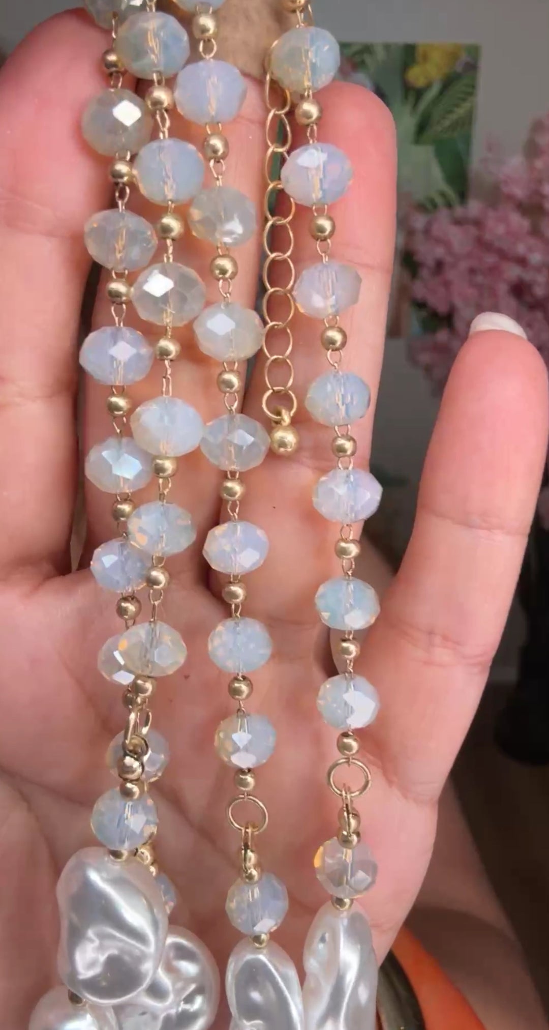Collar Dorado Concha Y Perlas Con Cuentas (#153)