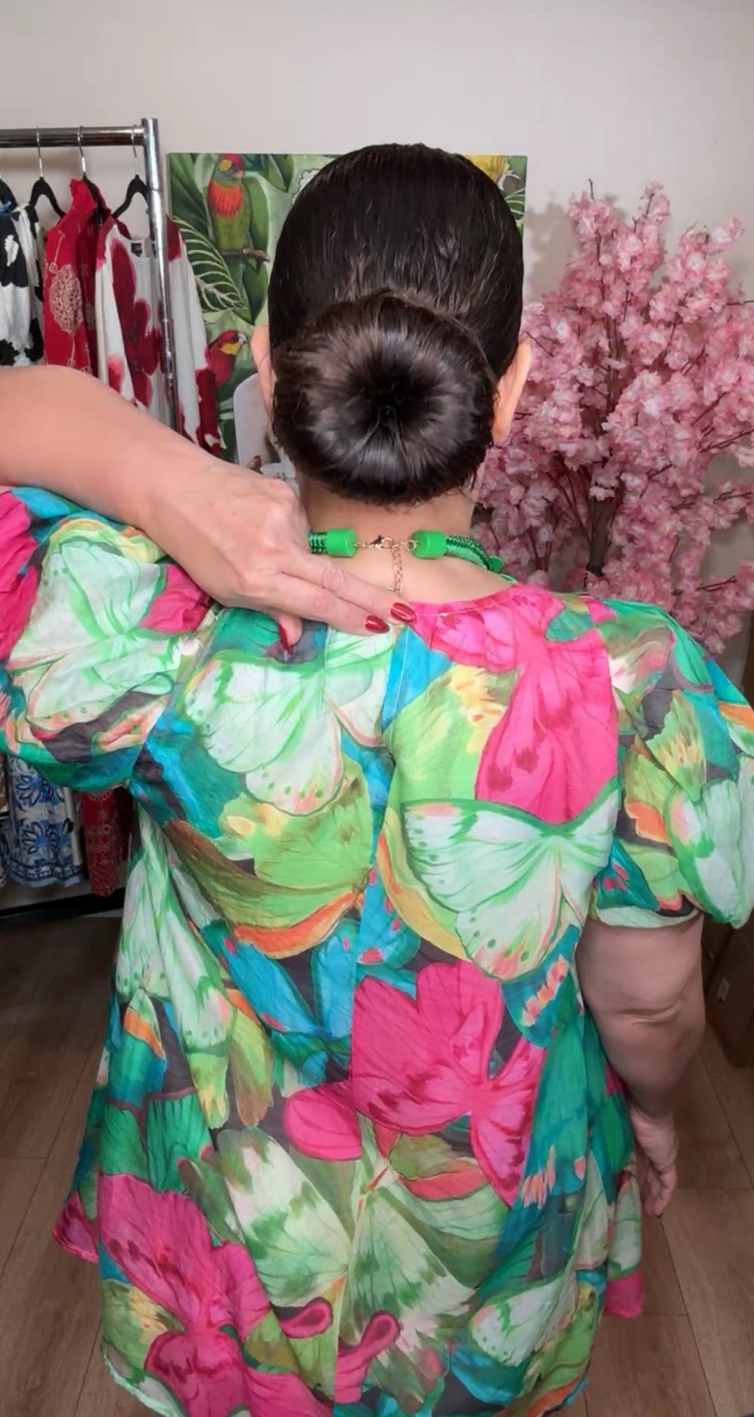 Vestido verde y rosa mariposas manga burbuja mini (#159)