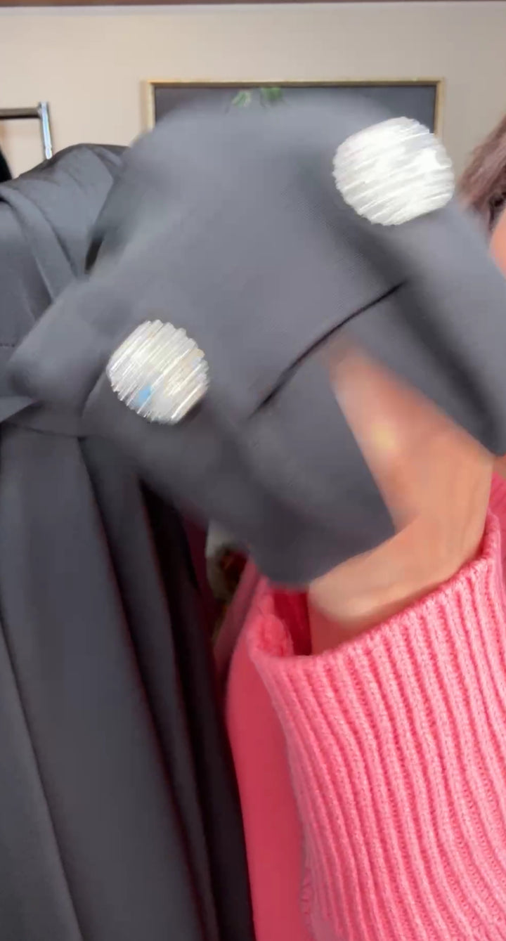 Vestido negro flor y pedrería circular midi (#252)