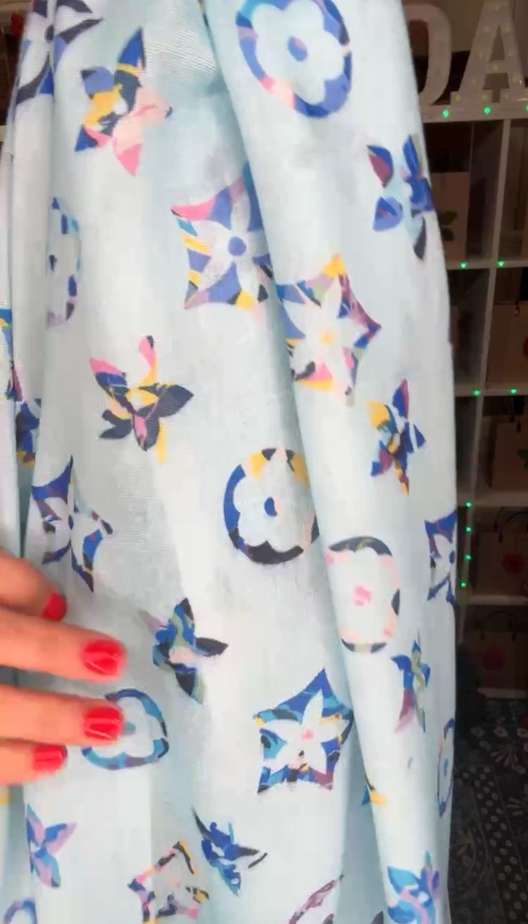 Shawl Aqua Floral LV (#225)