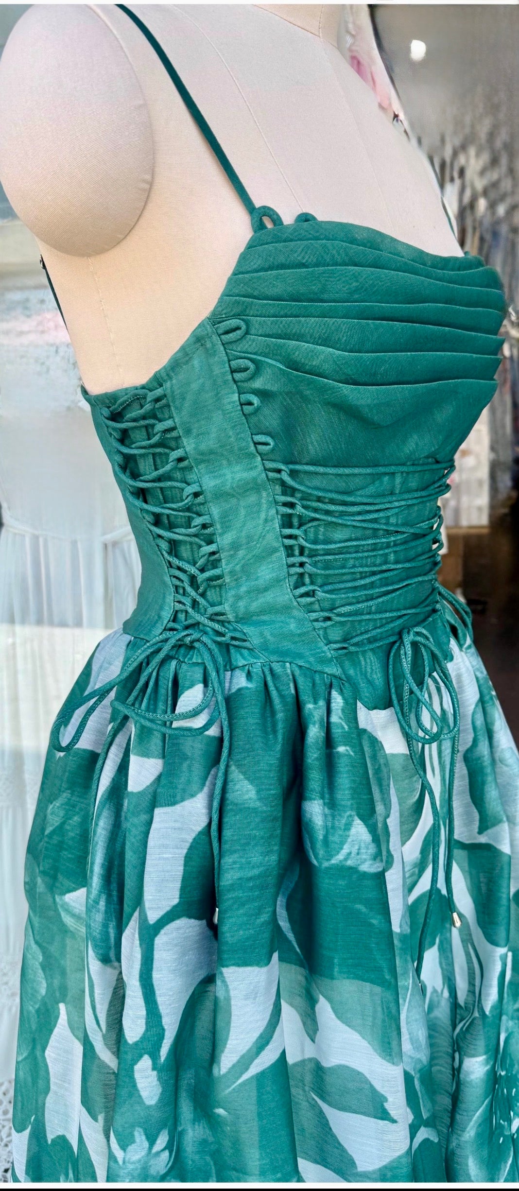 Vestido Verde Corset Midi