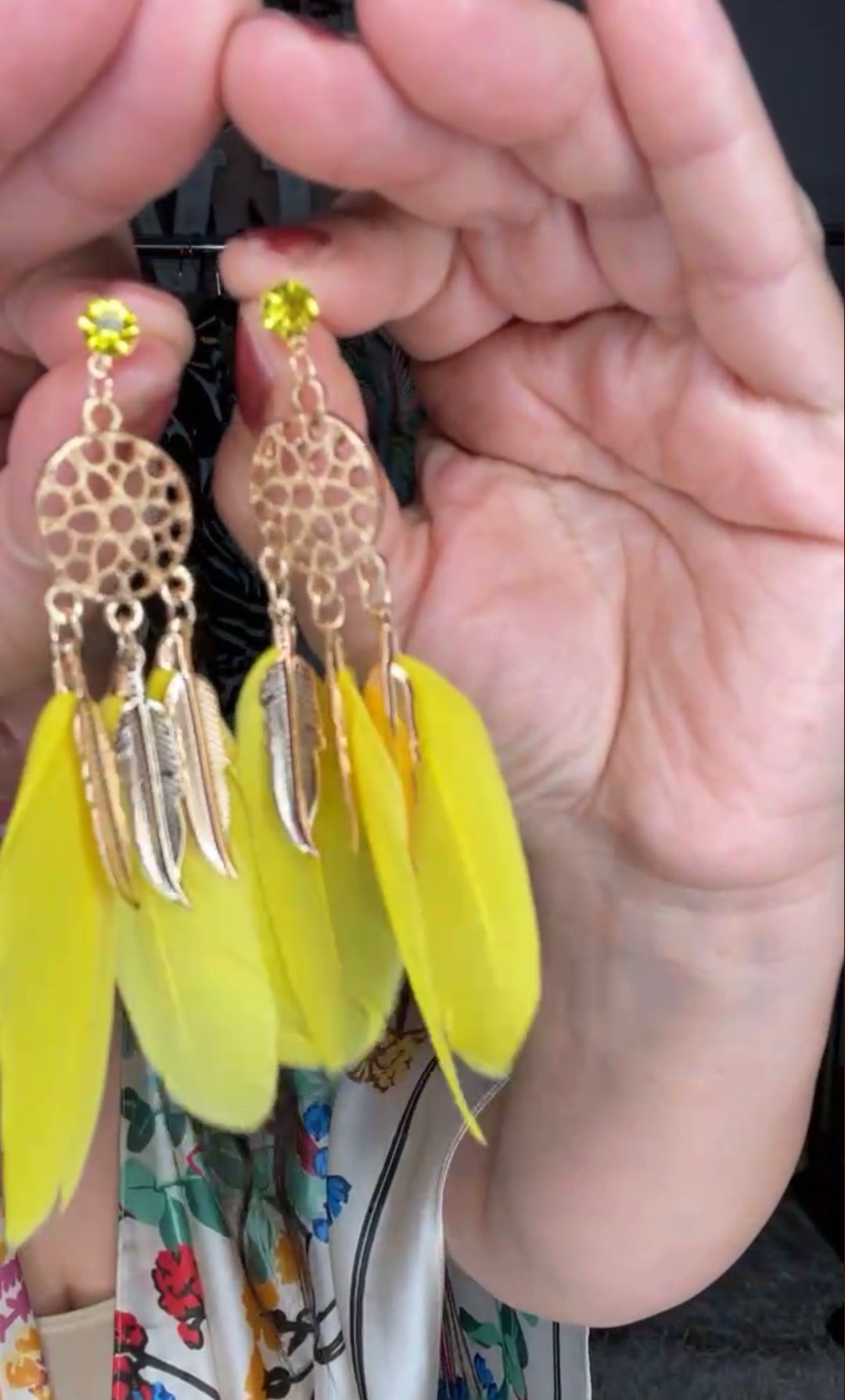 Arete Amarillo y Dorado Peso Pluma (#221)