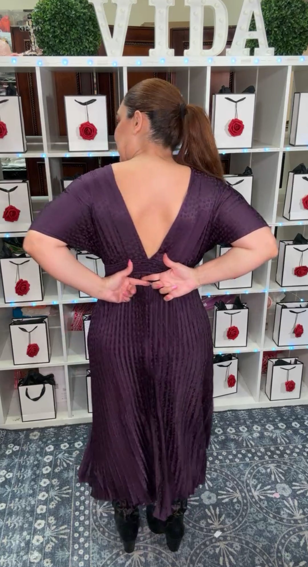 Vestido Morado Jaquard Satinado Plizado Espalda Elastica (#398)