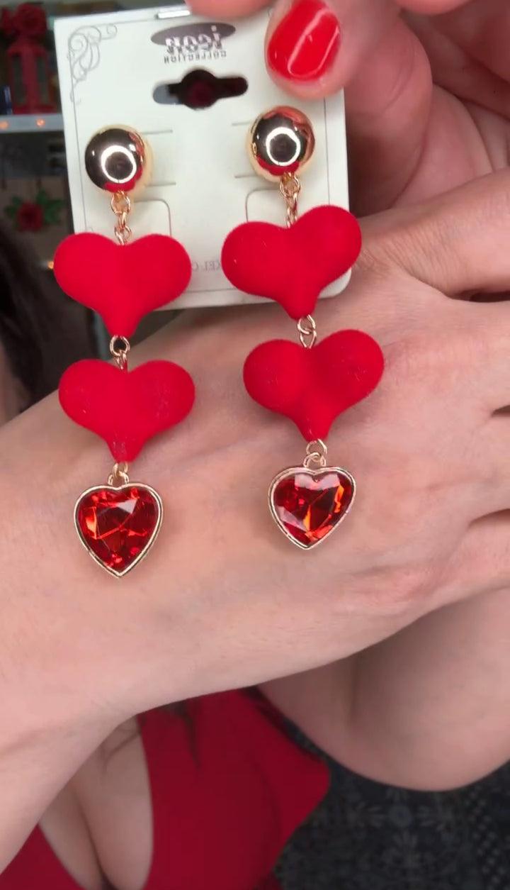 Arete Dorado Corazones Rojo Colgante (#106)