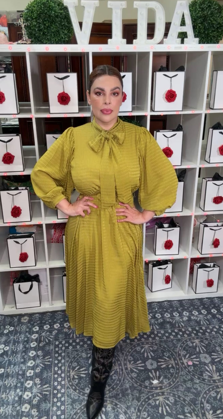 Vestido Mostaza Dijon Satinado Midi Falda Circular Moño (#130)