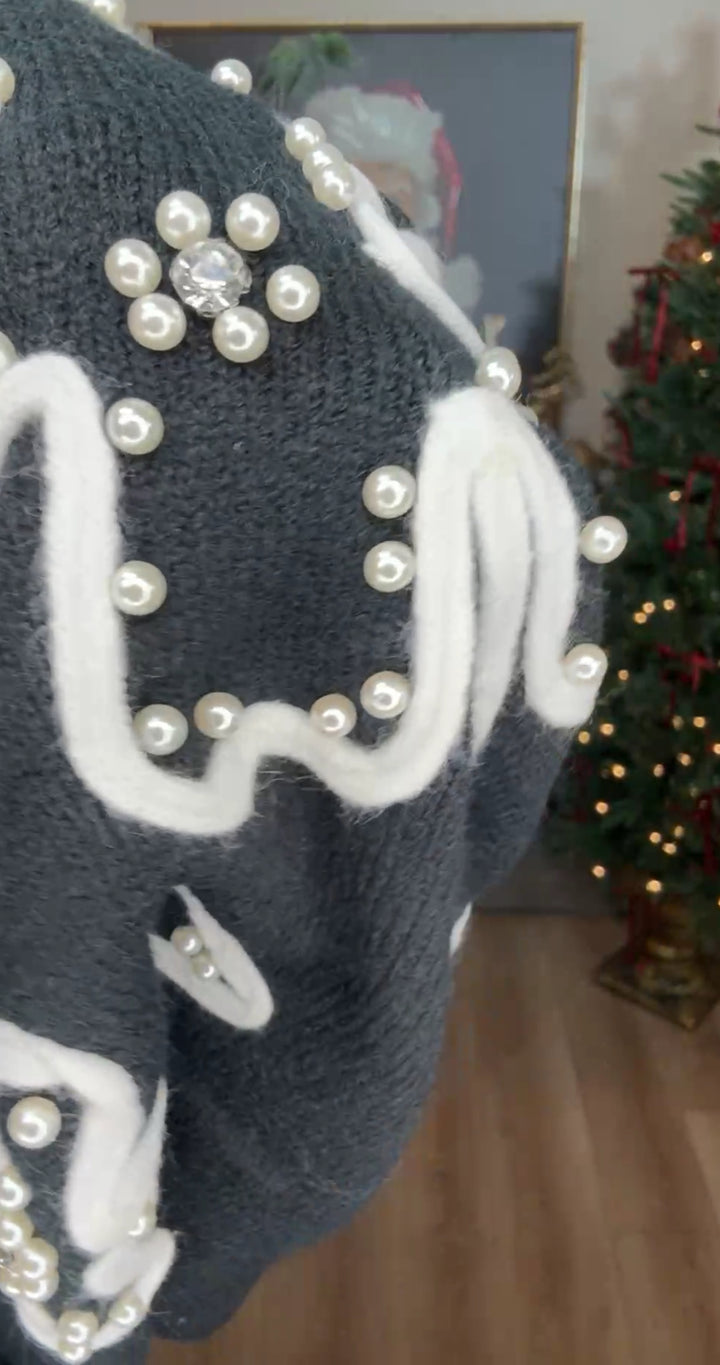 Sweater negro diseño beige sobresaltado (#137)