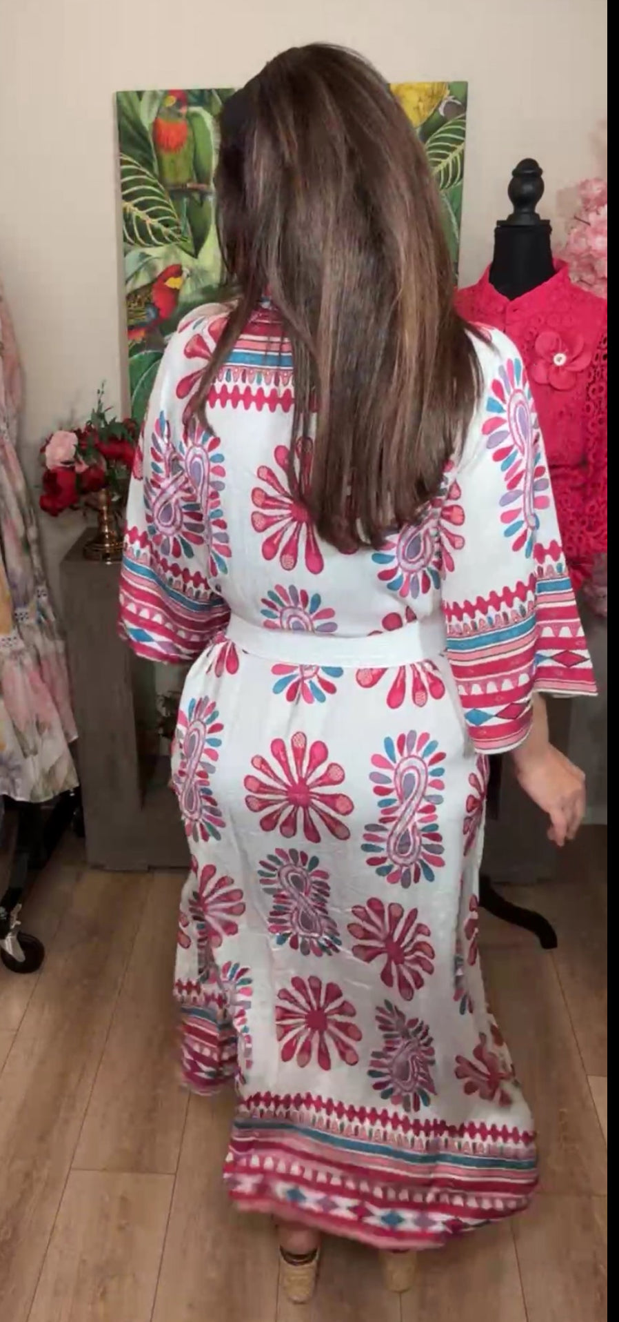 vestido blanco y magenta kaftan satinado maxi (#142)
