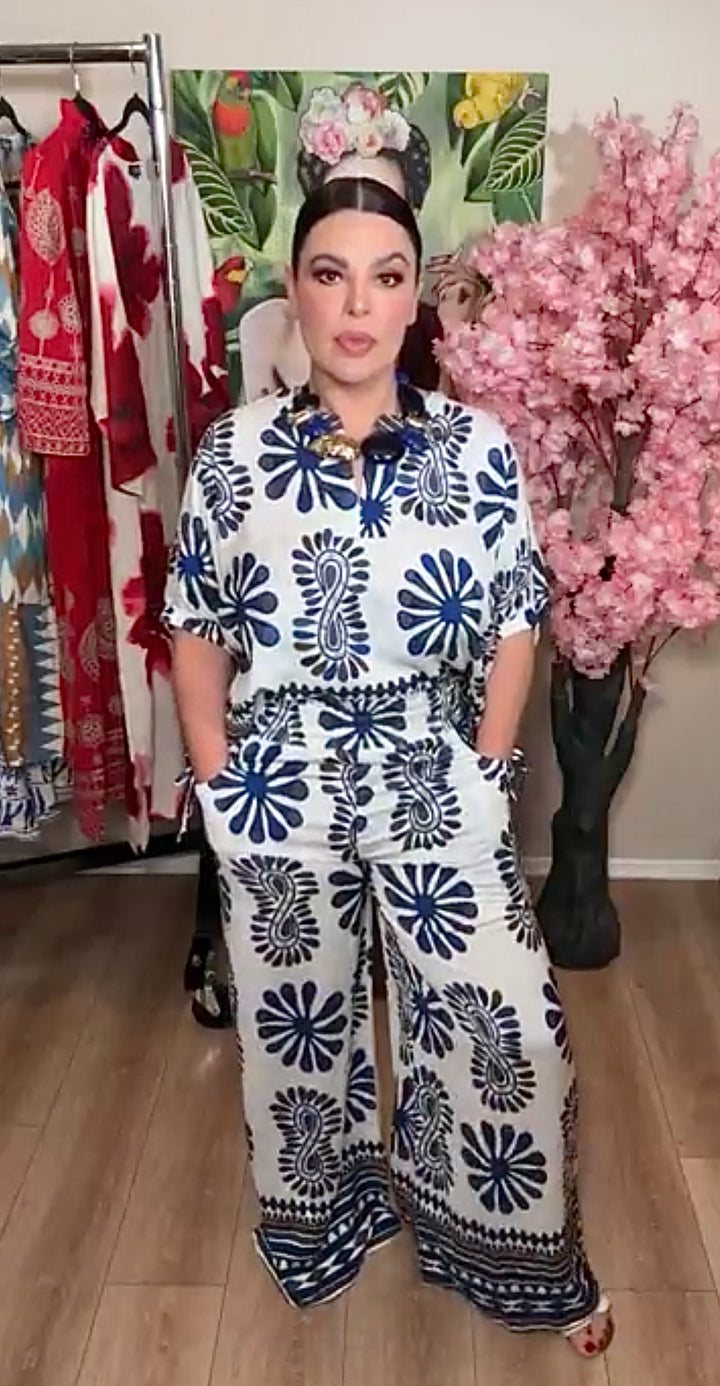 Set azul y blanco pantalón y blusón artesanal (#144)