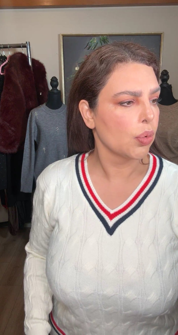 Sweater beige de lana estilo preppy tejido cable (#154)