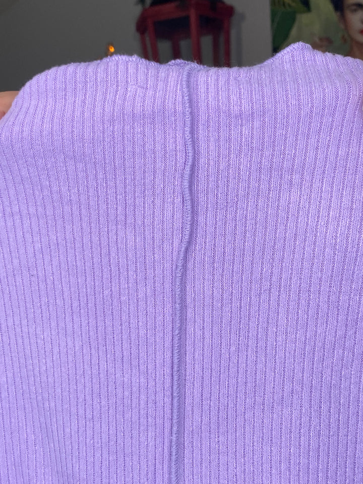Sweater Lavanda Ligero Cuello (#144)