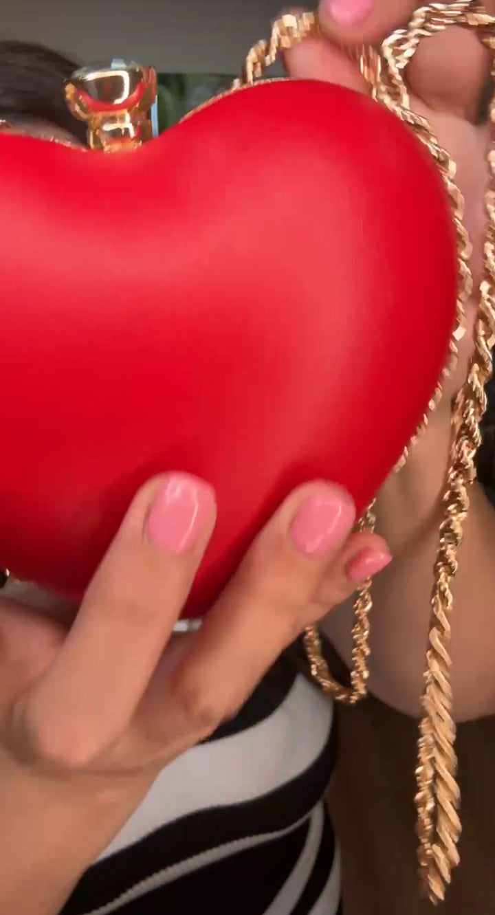 Bolsa Roja Corazon y Cadena Oro Trenzada (#129)