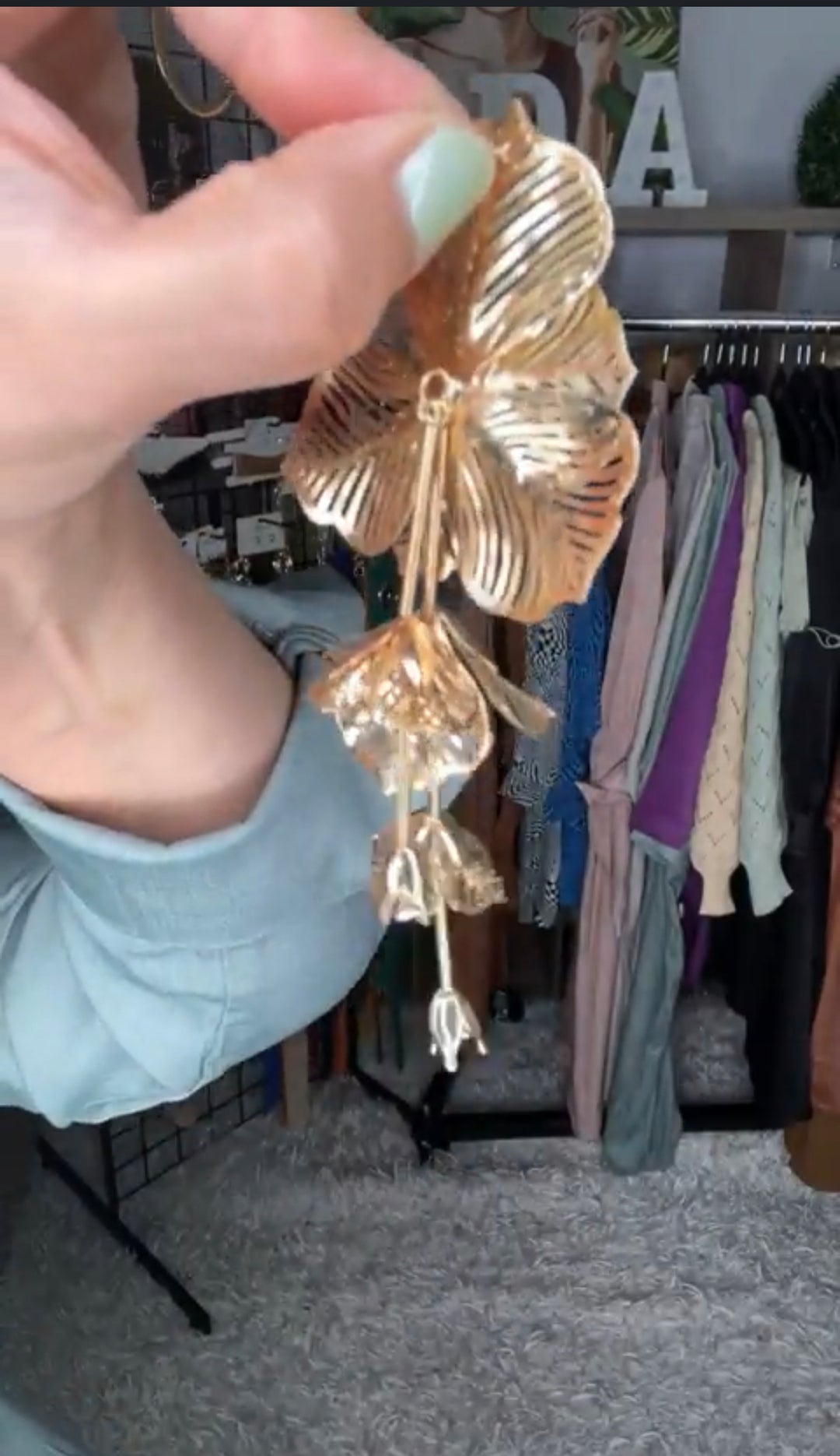 Arete Dorado Flores con Cristal y Pistilos (#107)