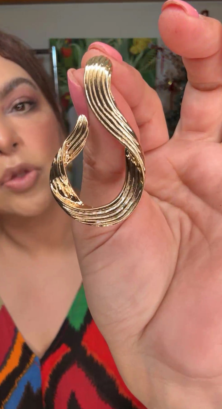 Arete Dorado Gota Rayas (#110)