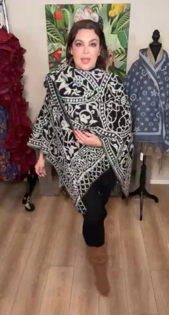 Shawl negro y blanco floral paisley suave (#138)