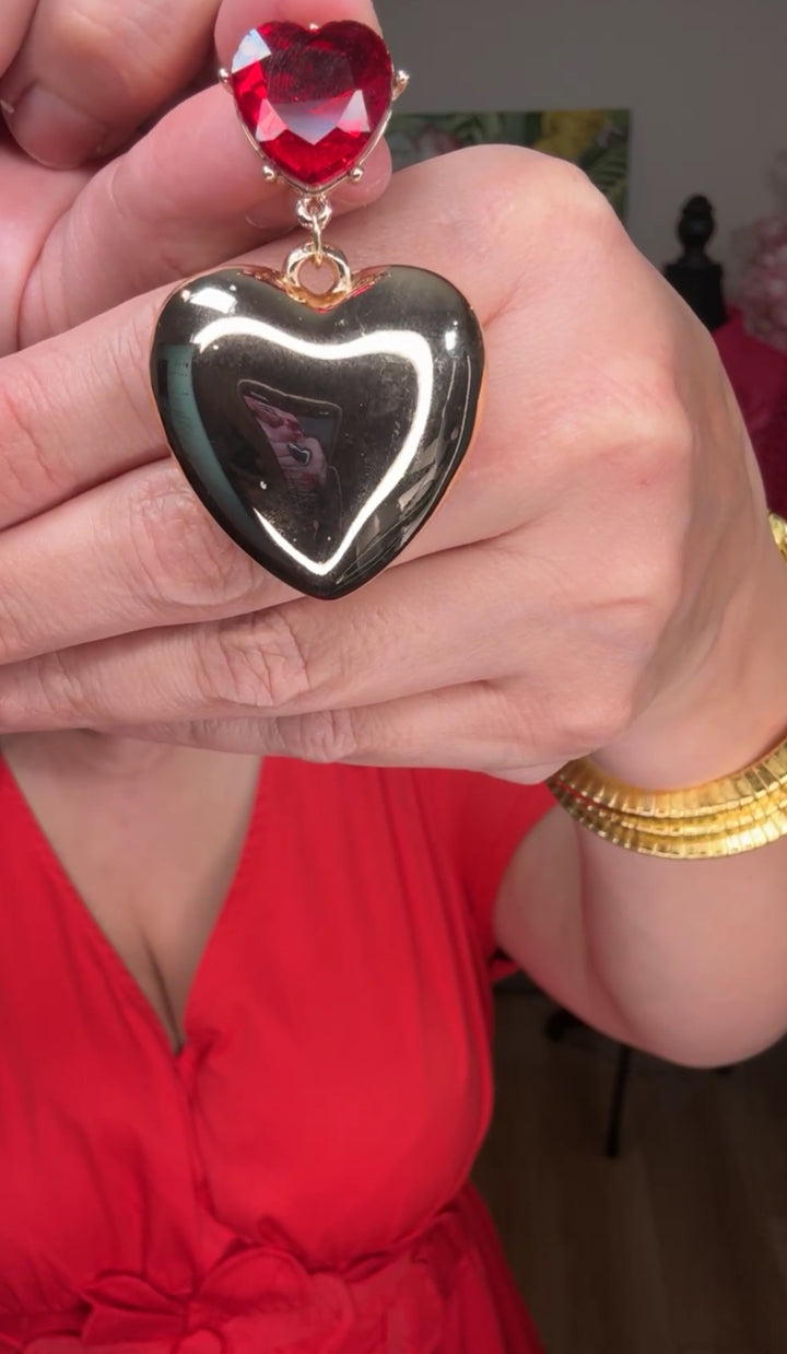 arete dorado corazón rojo (#100)