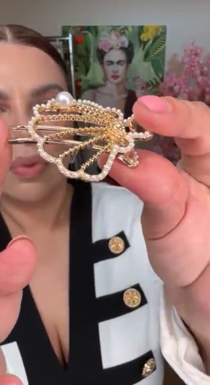 Broche Dorado Concha con Perlas Clip (#122)