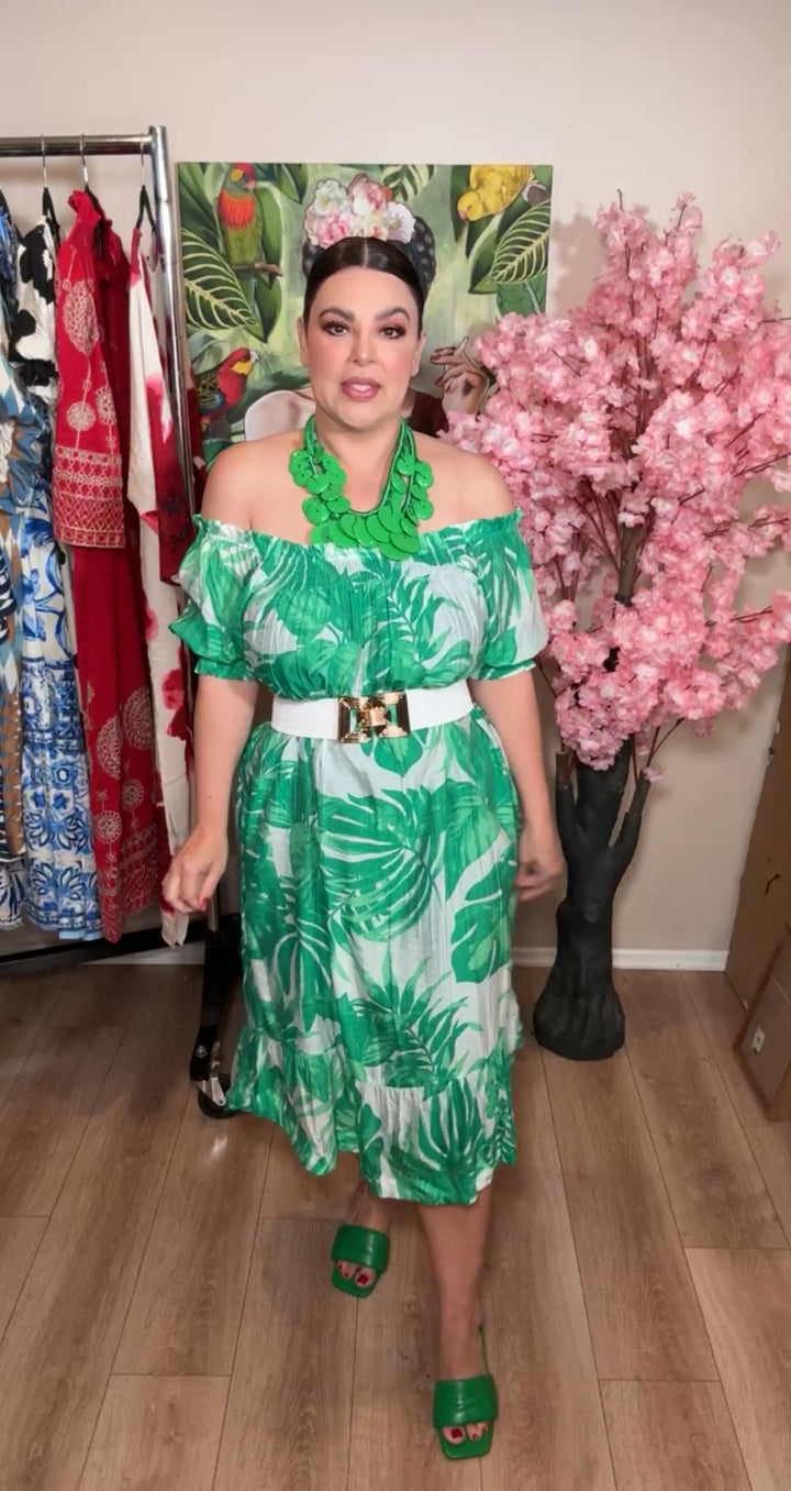 Vestido verde y blanco tropical escote bardot suelto midi (#158)