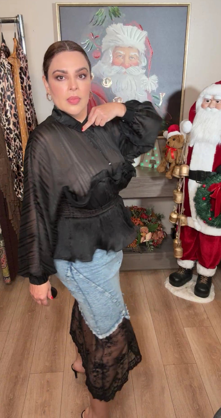 Falda azul mezclilla aplicacion encaje bajo stretch midi (#117)