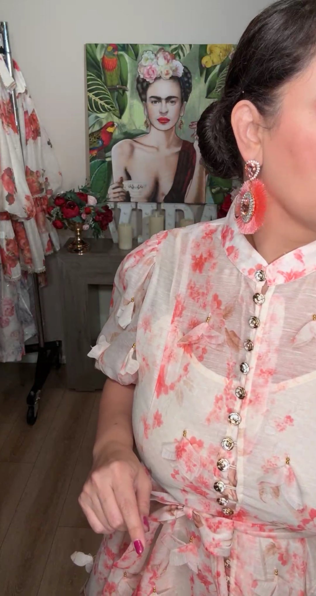 Vestido durazno flores naranja aplicación flores colgantes mini (#129)