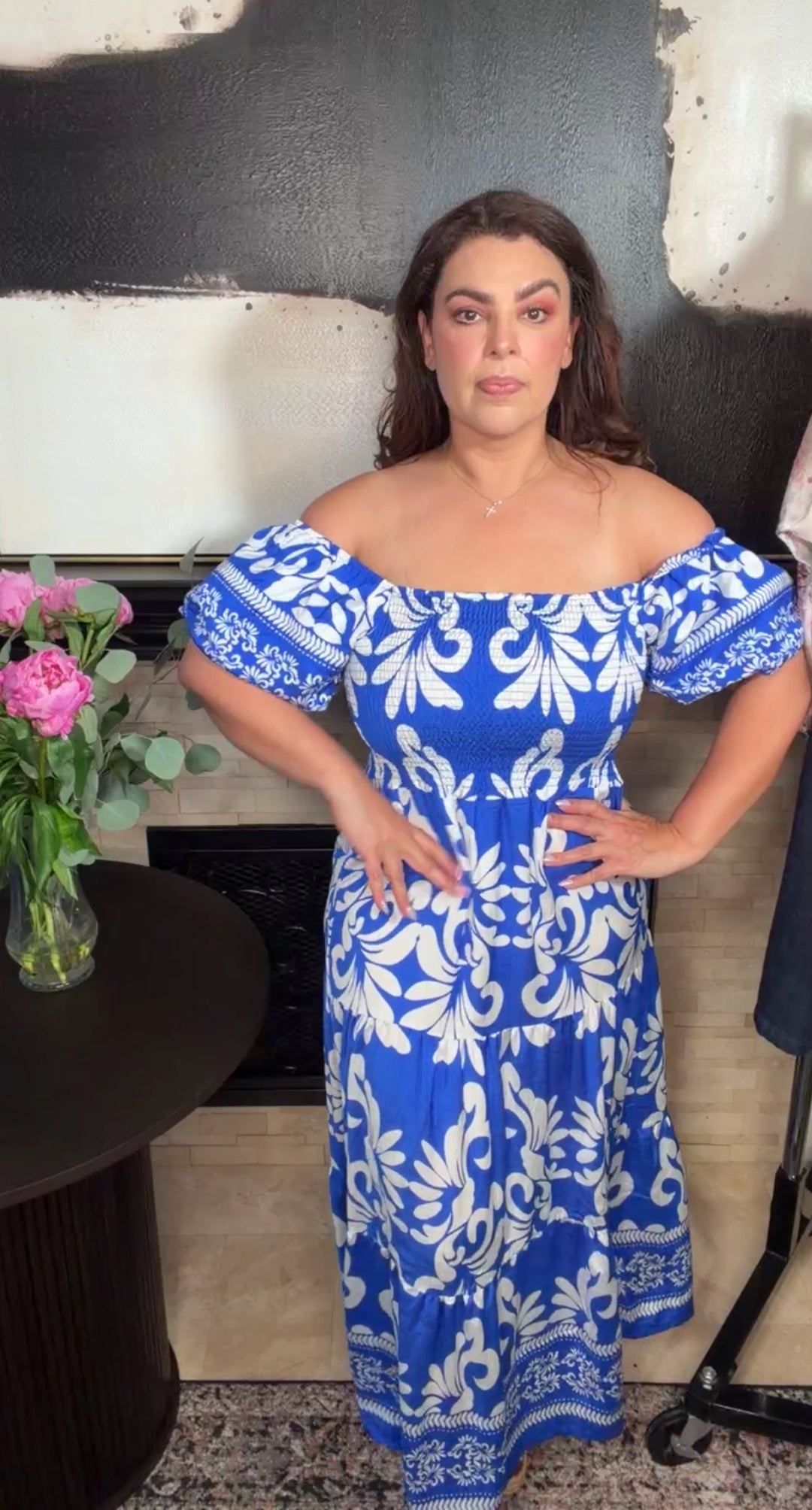 Vestido azul y blanco floral fresco midi (