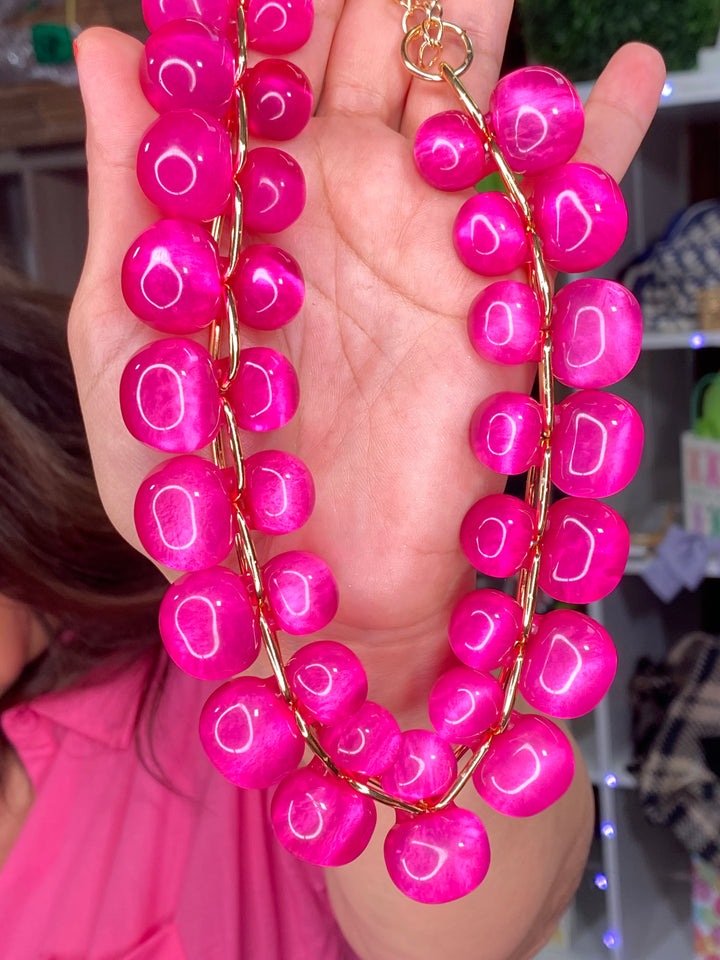 Collar Rosa Fuschia Bola Transparente (#170)