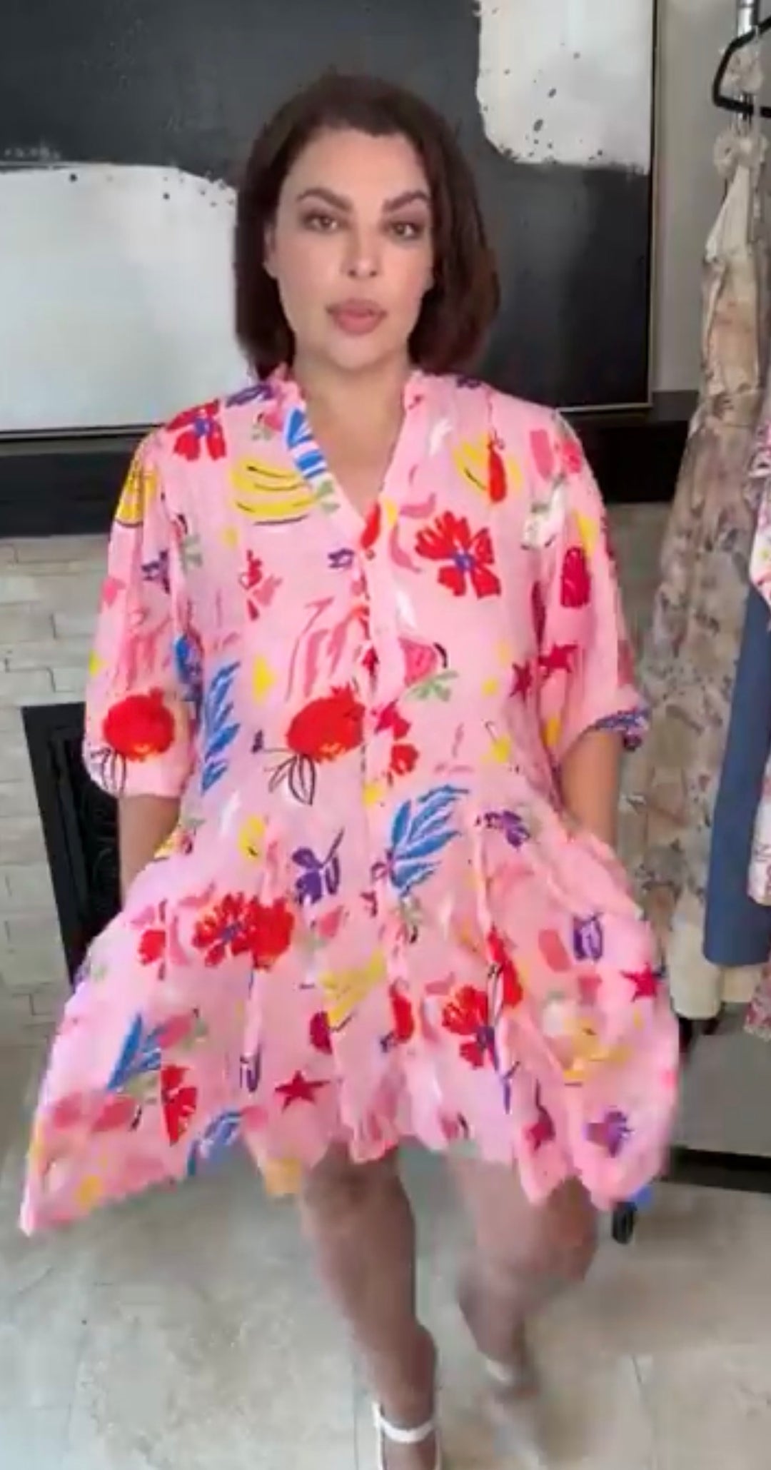 Vestido rosa barbie flores arte multi (
